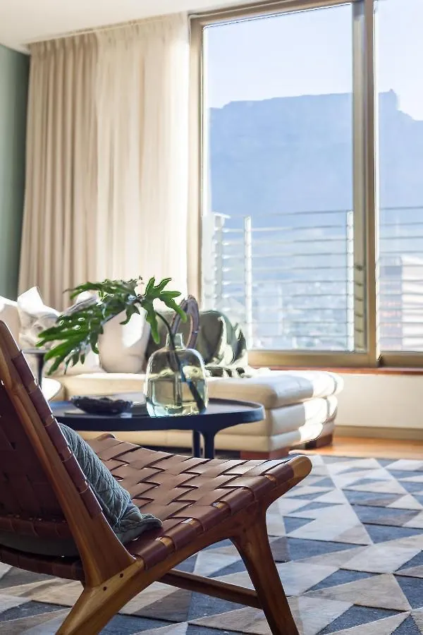 #1804 Cartwright - Spacious And Elegant Apartment Cape Town