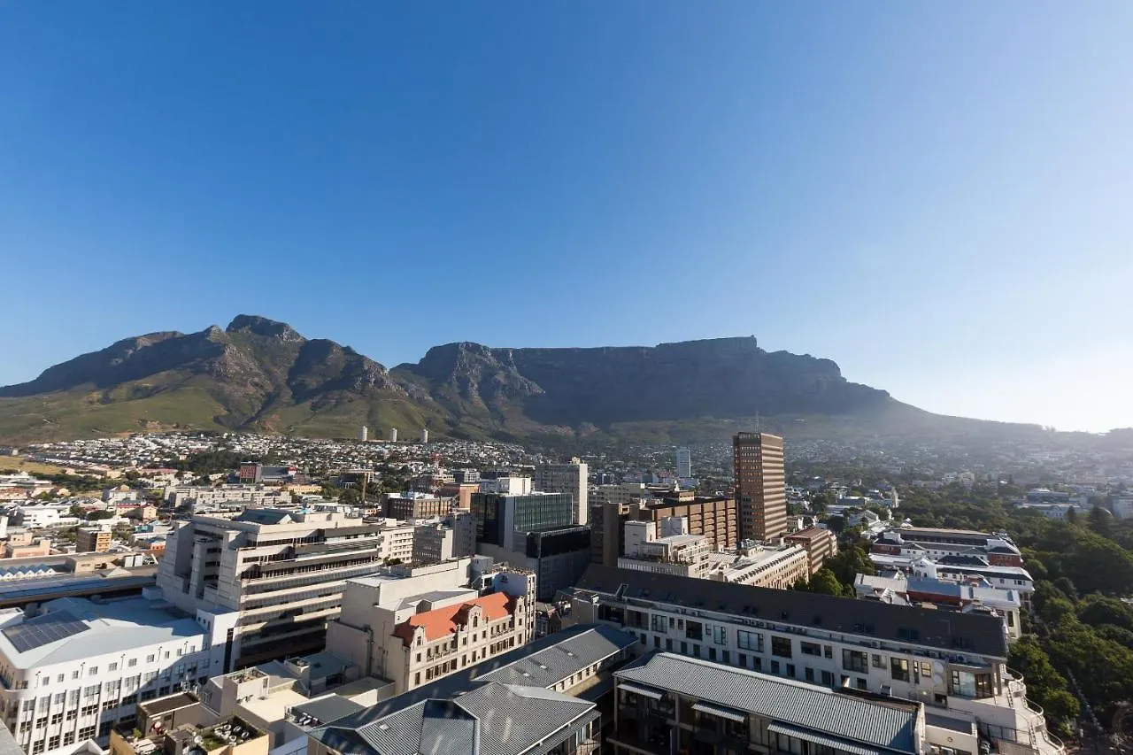 #1804 Cartwright - Spacious And Elegant Apartment Cape Town