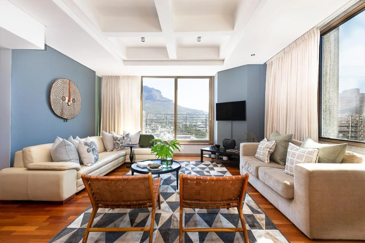 #1804 Cartwright - Spacious And Elegant Apartment Cape Town