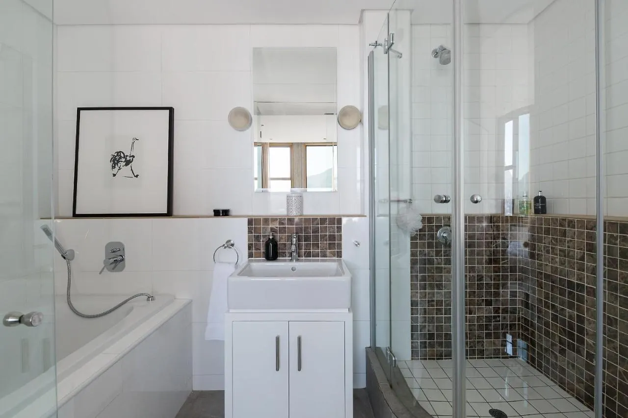 #1804 Cartwright - Spacious And Elegant Apartment Cape Town